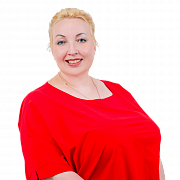 Анна Викторовна Шаропина - Врач-дерматовенеролог, косметолог, кандидат медицинских наук, медицинский директор Университетской клиники Эйч-Клиник, эксперт РАН 1